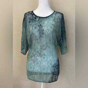 Alberto Makali New York Scoop Neck Short Sleeve Rayon Knit Top